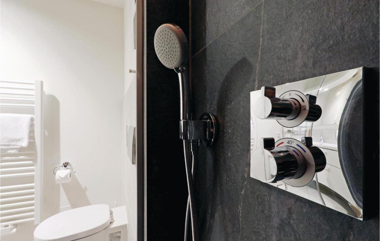 Awesome Apartment In Luebeck Travemuende With Sauna Exteriör bild